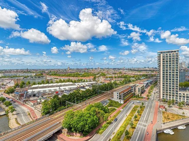 Appartement te huur in Laak, Zuid Holland