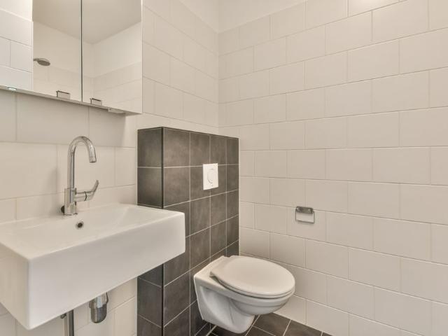 Studio te huur in Den Haag, Zuid Holland