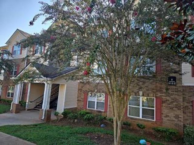 Condo for sale in Ellenwood, Georgia