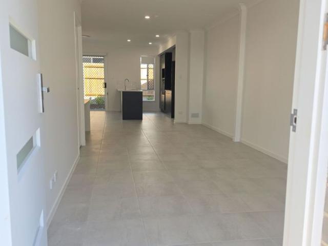 Townhouse for rent in Mango Hill, Greater Brisbane