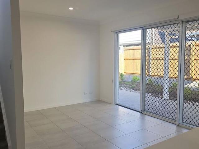 Townhouse for rent in Mango Hill, Greater Brisbane