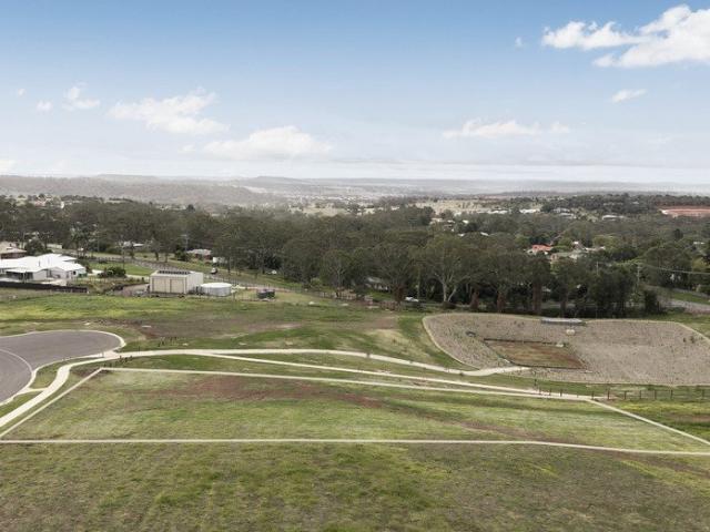 Land for sale in Highfields, Queensland