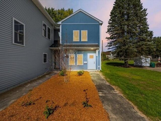 Condo for sale in Bristol, Massachusetts