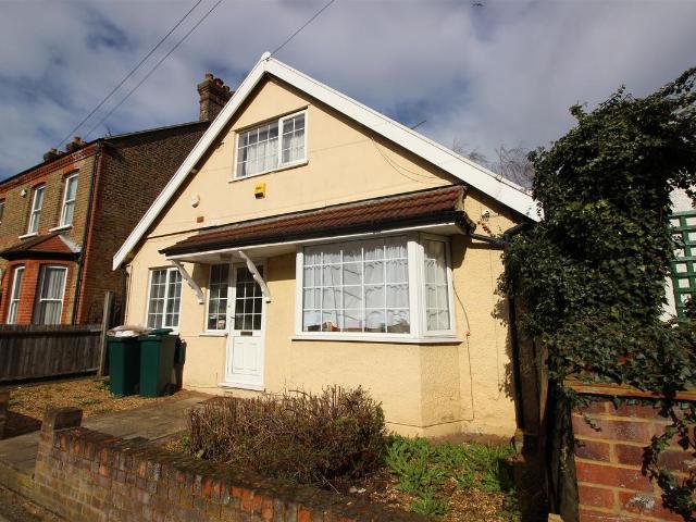 House for rent in Cowley, Greater London