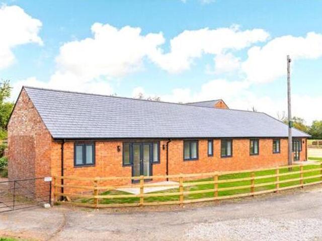House for sale in Northampton, Northamptonshire