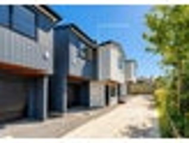 House for sale in Mount Roskill
