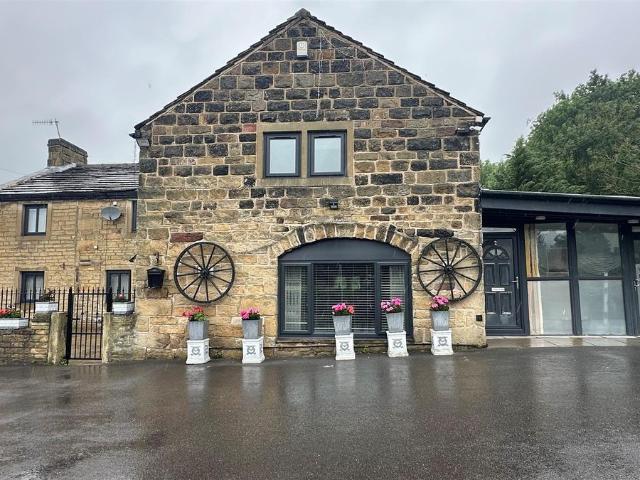 House for rent in Apperley Bridge, West Yorkshire