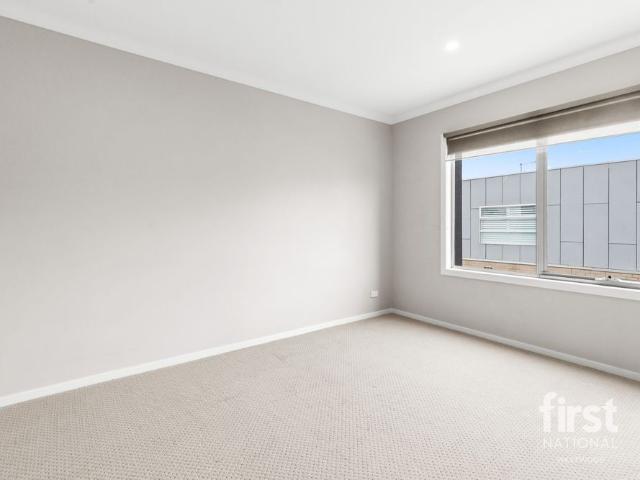 Townhouse for rent in Camerons Creek, Victoria