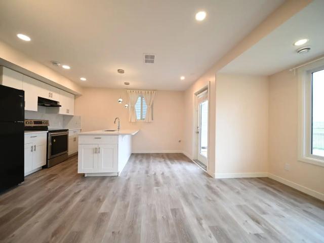 Apartment for rent in Wedgewood, Alberta