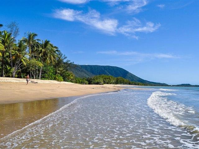 Land for sale in Kewarra Beach, Queensland