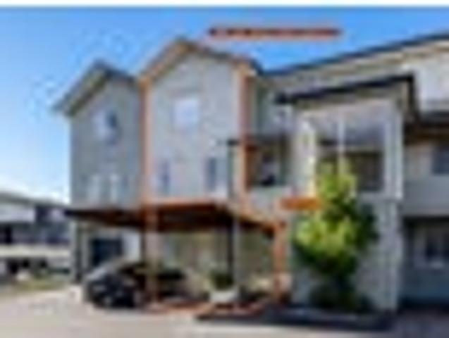 Apartment for sale in Howick, Oroua County
