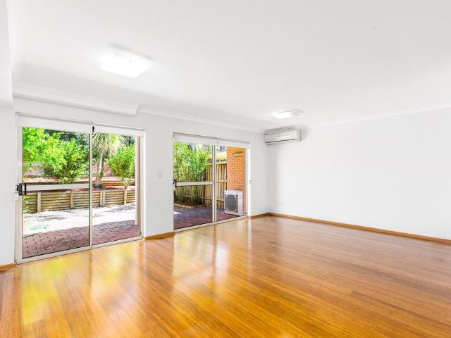 Townhouse for rent in Castle Hill, Sydney