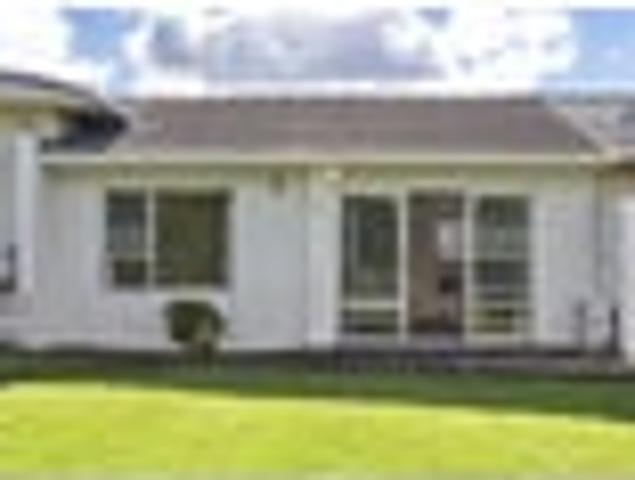 House for sale in Royal Oak