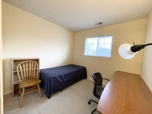 Room for rent in Cupertino, California
