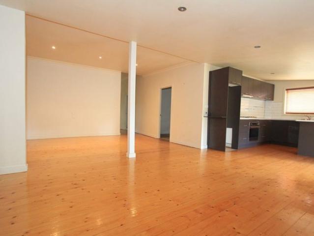 House for rent in Heathcote, Victoria