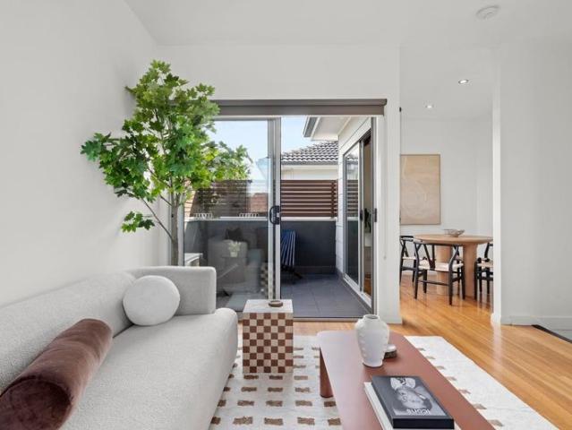 Townhouse for rent in Camerons Creek, Victoria