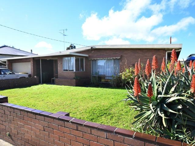 House for sale in Bairnsdale, Victoria