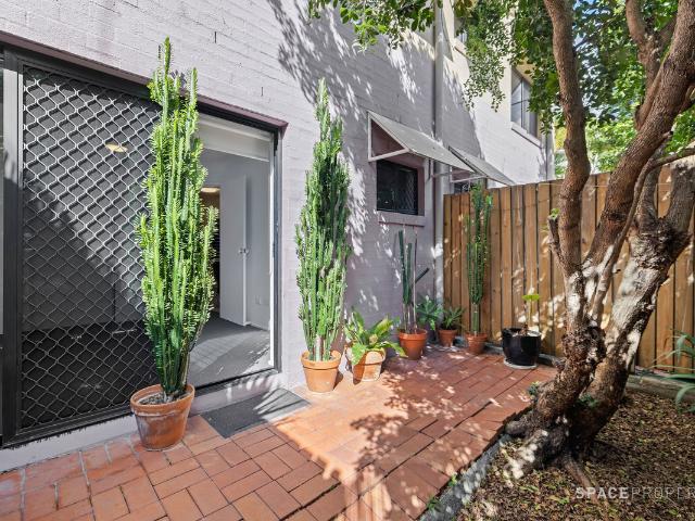 Apartment for rent in Toombul, Queensland