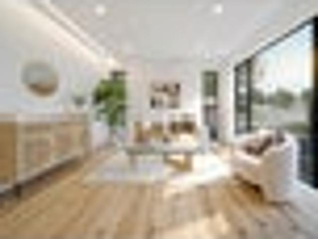 House for sale in Paremoremo