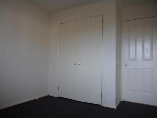 Townhouse for rent in Camerons Creek, Victoria