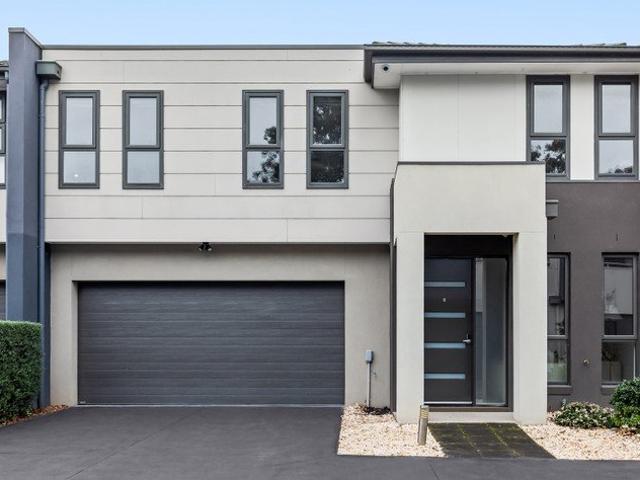 Townhouse for sale in Camerons Creek, Victoria