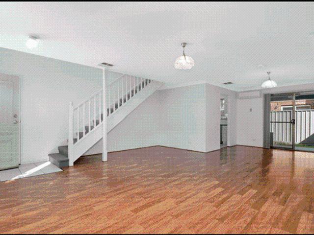 Townhouse for rent in Sydney, New South Wales