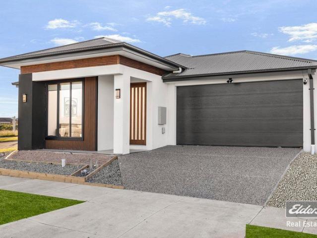 House for sale in Wyndham Vale, Melbourne
