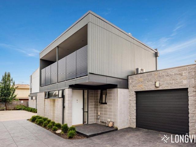 Townhouse for rent in Ashwood, Melbourne