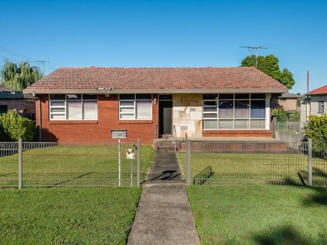 House for rent in Seven Hills, Sydney