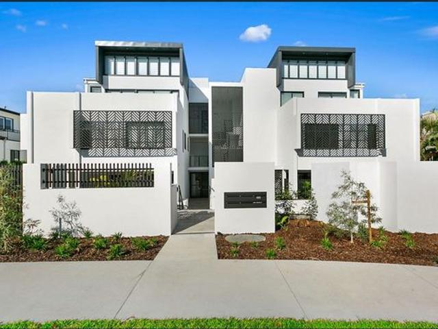 Apartment for rent in Sunshine Beach, Queensland