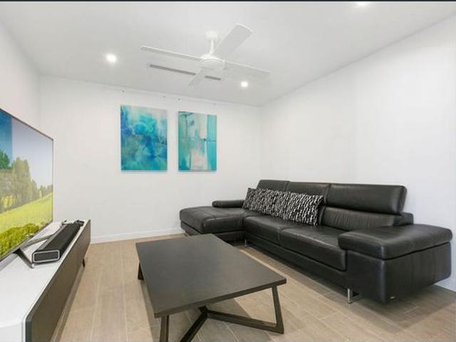 Apartment for rent in Sunshine Beach, Queensland