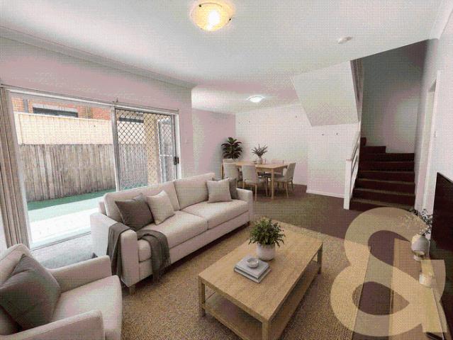 Townhouse for rent in Sydney, New South Wales
