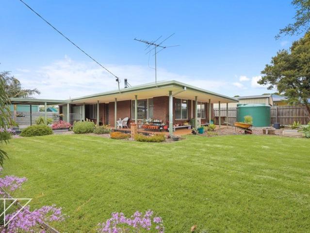 House for rent in Cape Woolamai, Bass Coast Shire