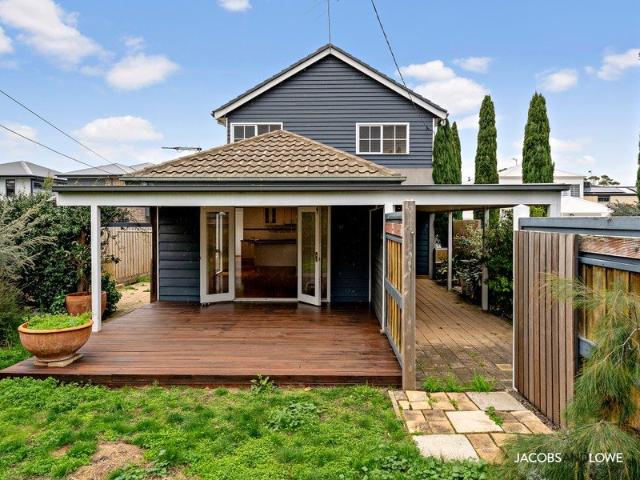 Townhouse for rent in Camerons Creek, Victoria