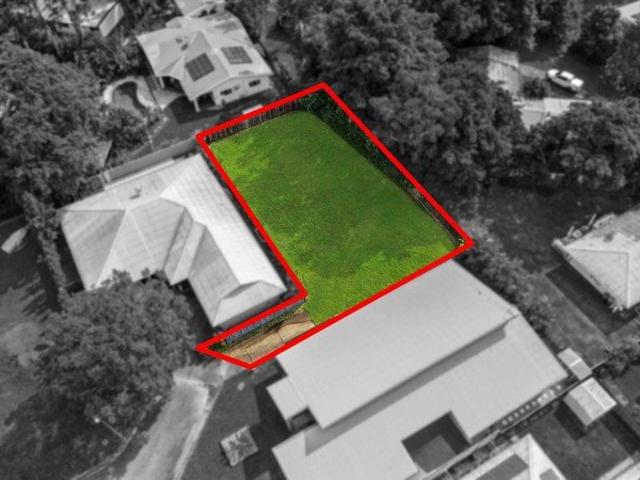 Land for sale in Kewarra Beach, Queensland