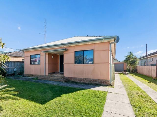 House for sale in Wollongong West, New South Wales