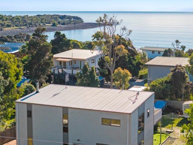 House for sale in Lulworth, Tasmania