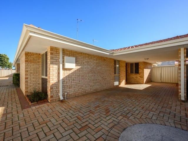 Villa for sale in Parklands, Western Australia