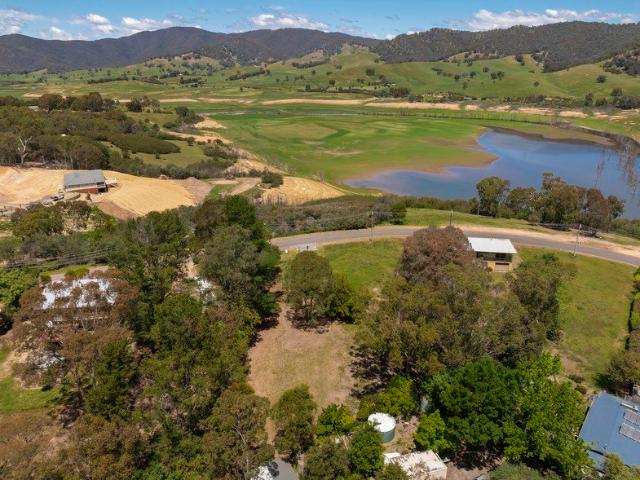 Land for sale in Howqua Inlet, Victoria