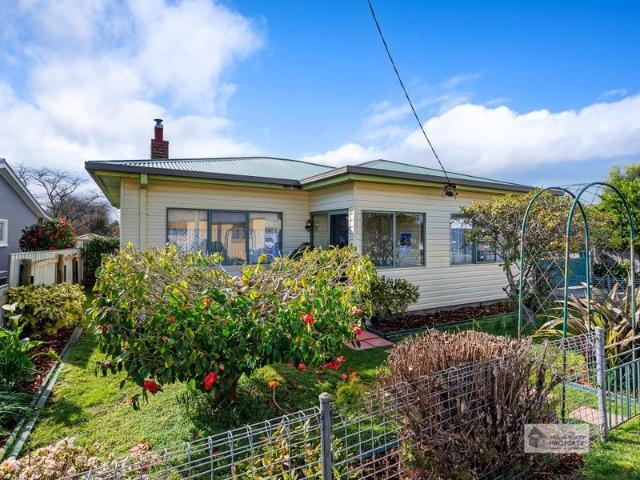 House for sale in Wynyard, Tasmania