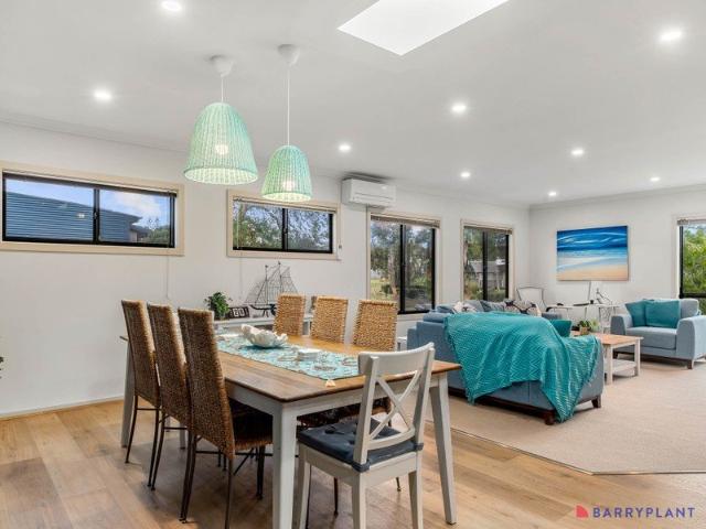 Townhouse for sale in Cowes, Bass Coast Shire
