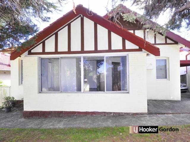 House for rent in Lower North Shore, Sydney