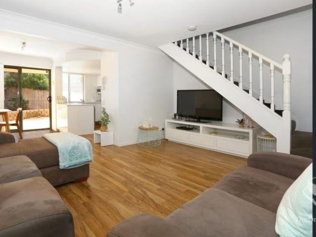 Townhouse for rent in Fernbrook, Queensland