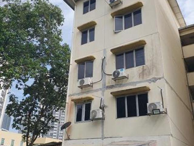 Flat for sale in Kelana Jaya, Petaling Jaya