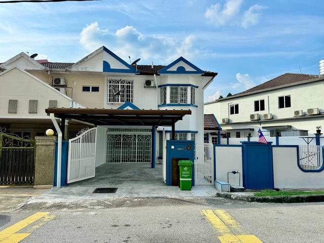 Terraced House for rent in Country Heights Damansara, Kuala Lumpur
