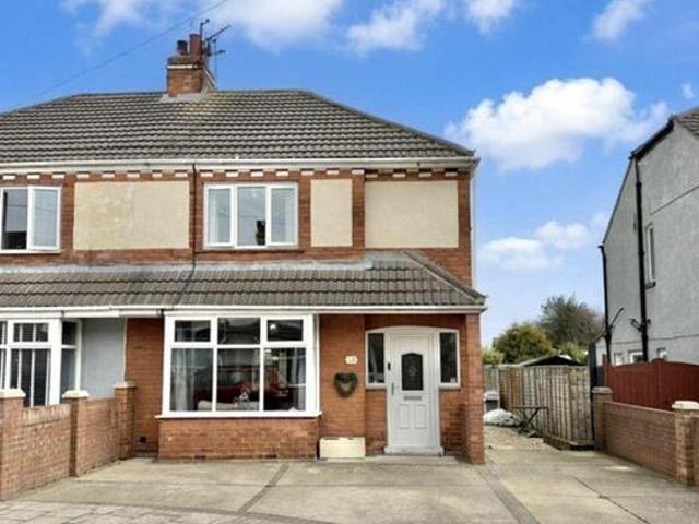 House for sale in Grimsby, Greater Lincolnshire