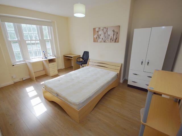 House for rent in Somers Town, Greater London