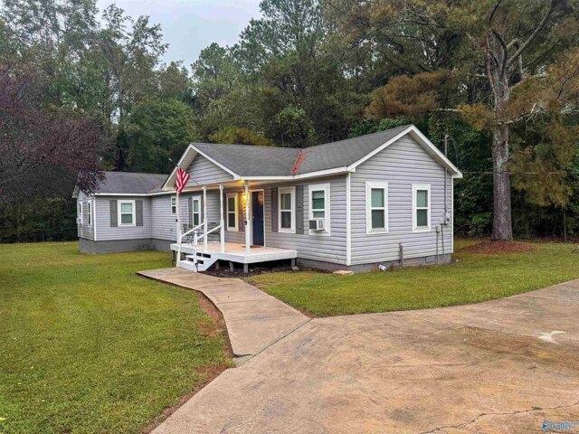 House for sale in New Market, Alabama