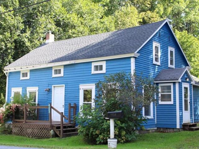 House for sale in Clarendon Springs, Clarendon