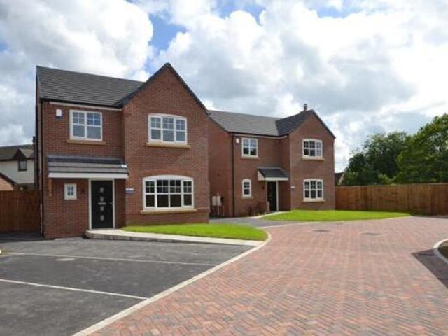 House for sale in Higher Bartle, Lancashire